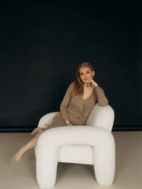 Sesja wizerunkowa z piękną Ritą 🤎

Model: @ritas_law
Make up: @adrianna.makeup 
Studio: @firstfloor__studio 
Photo: @danilowicz.jankowska.foto